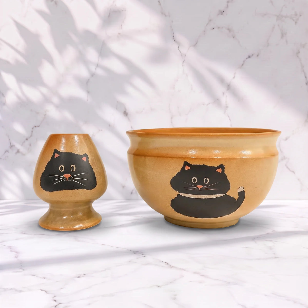 Matcha indų rinkinys KITTY – dubenėlis ir šluotelės laikiklis su katyte, Belly Mood