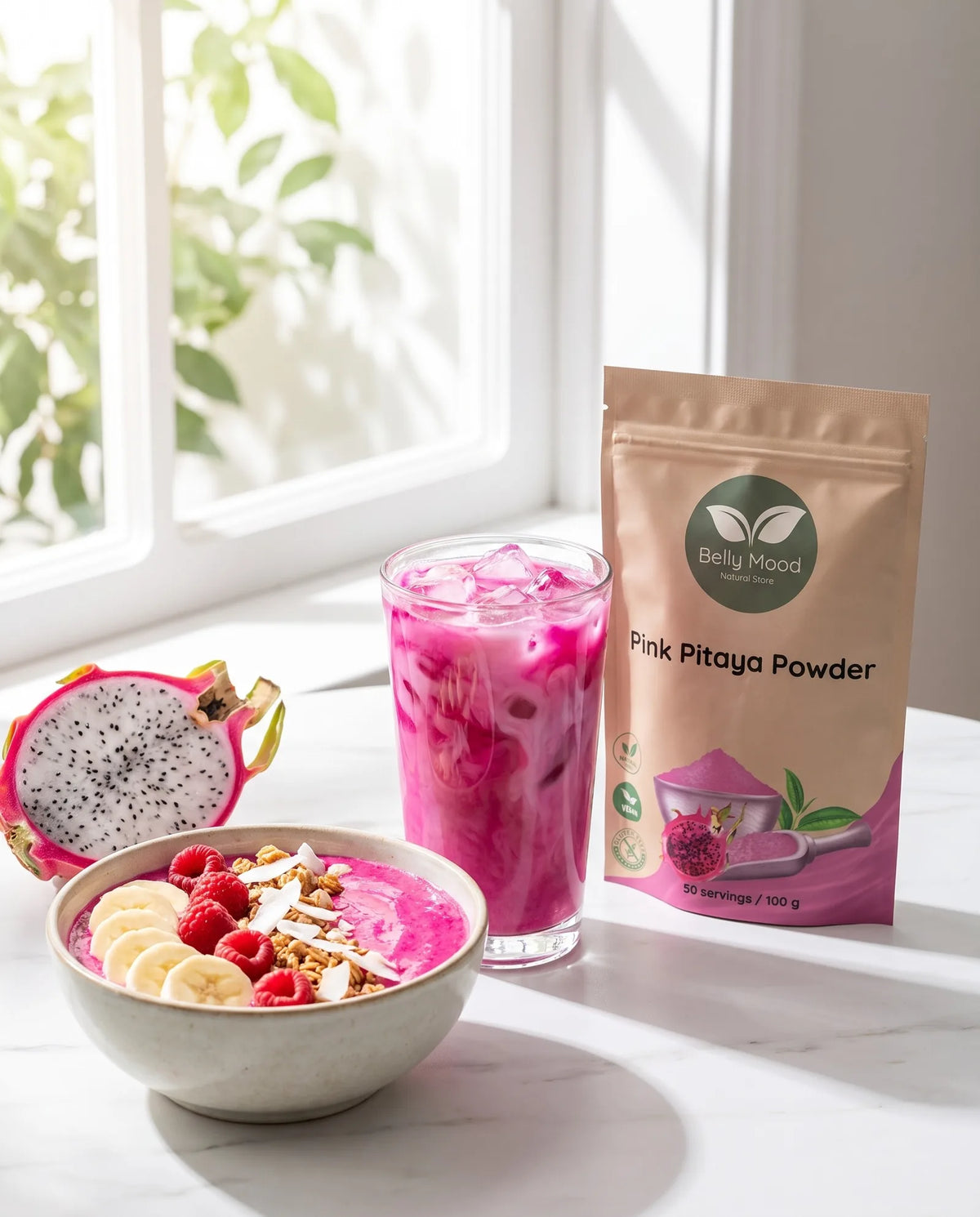 Rožinė drakono vaisiaus latte ir smoothie dubenėlis su Belly Mood Pink Pitaya milteliais