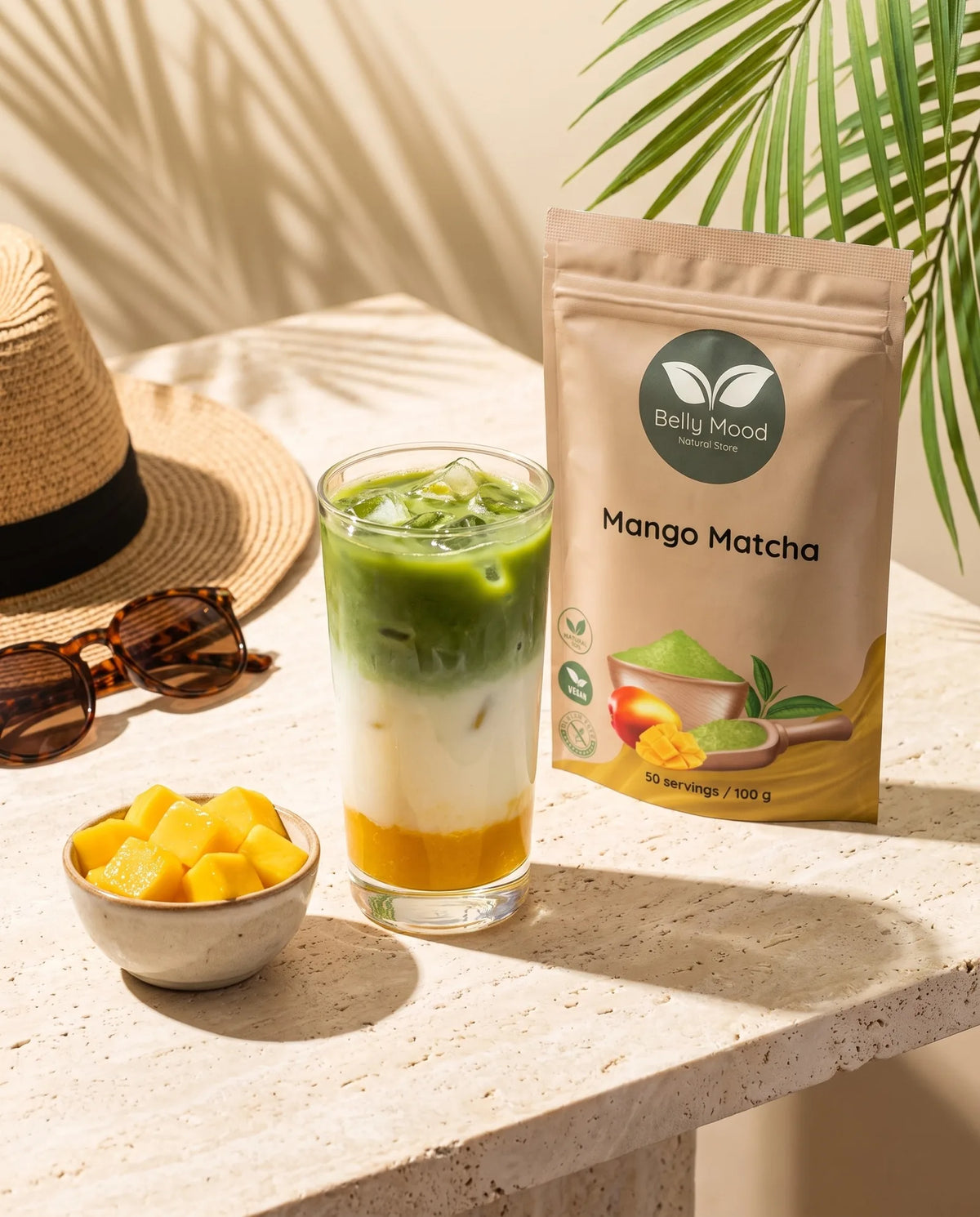 Ledinė mangų matcha latte su mango gabalėliais – Belly Mood